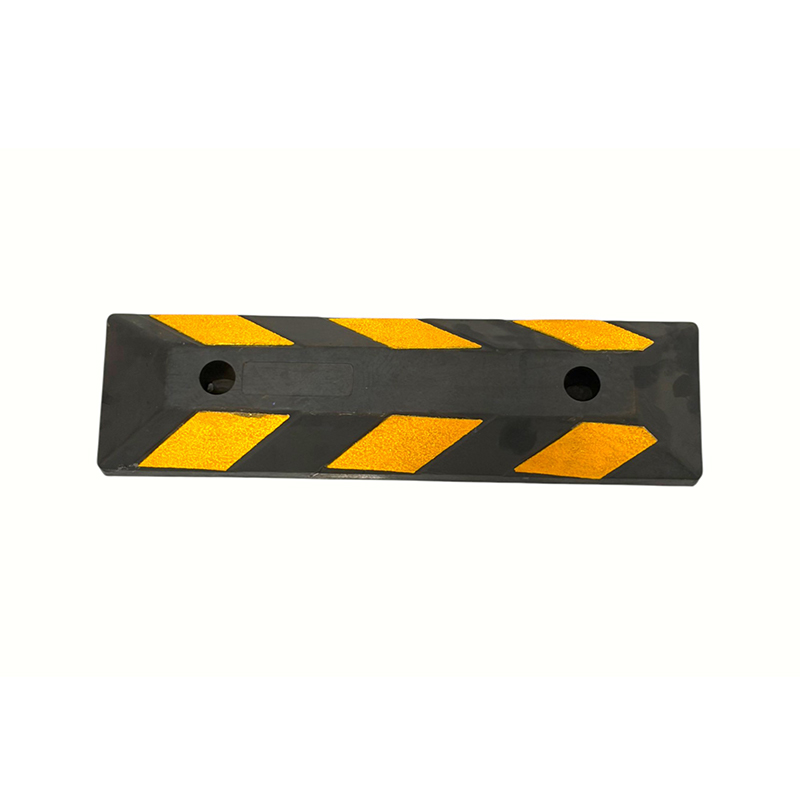 強化された短いゴムの反射マーキングホイールストップ