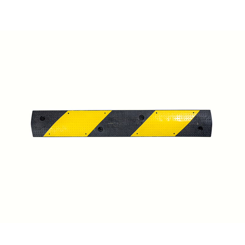 ダブルリンクの幅広強化ゴム製スピードバンプ